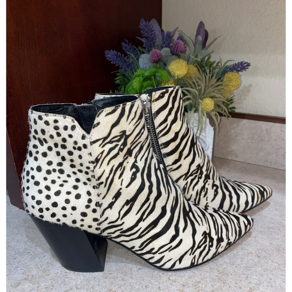 Dolce Vita Zebra & Polka Dot Print Ankle Boots Size 7.5 Womens Pointed Toe Block